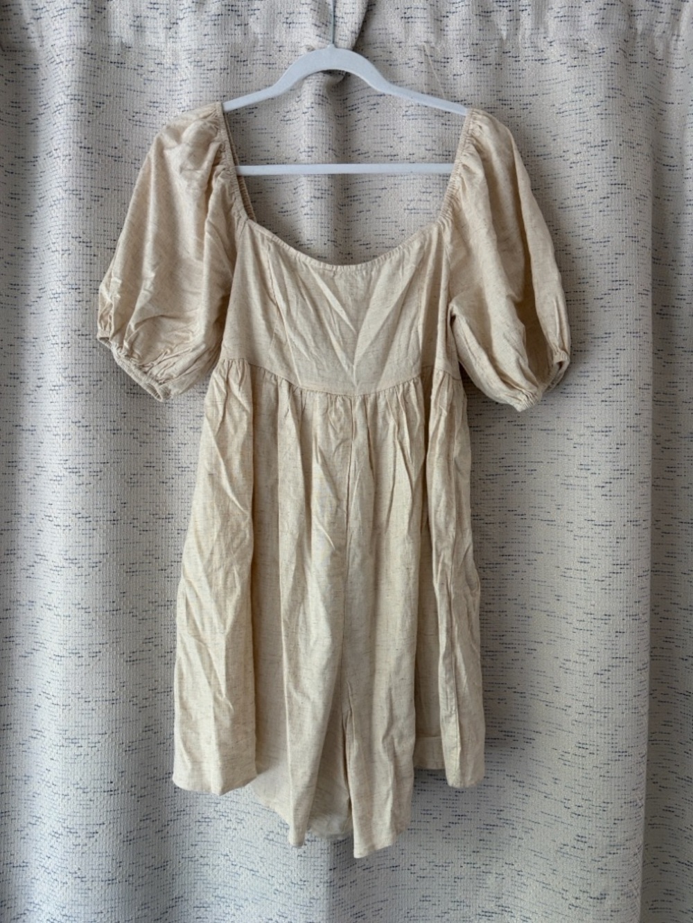 By Together Beige Puff-Sleeve Linen Romper NWT - Picture 2 of 8